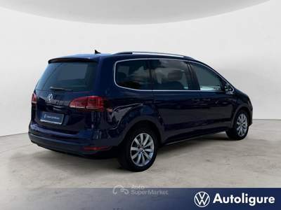 Volkswagen Sharan 2.0 TDI SCR 177cv Executive BMT DSG 4MOT Blu/Azzurro usata Lerici