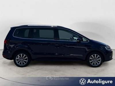 Volkswagen Sharan 2.0 TDI SCR 177cv Executive BMT DSG 4MOT Blu/Azzurro usata Lerici