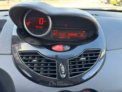 Renault Twingo II 2012 1.2 Night&Day 75cv Rosso usata Roma