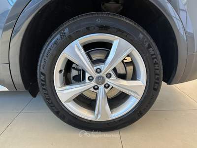 Audi Q5 2.0 40 TDI 140kW Bus.Sport quattro aut. Grigio usata Forlì