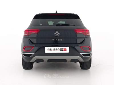 Volkswagen T-Roc 1.0 TSI Style IQ.Light LED Performance/Park Assist/Cristalli posteriori oscurati/Climatizzatore automatico bizona Nero usata Feltre