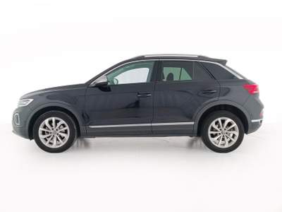 Volkswagen T-Roc 1.0 TSI Style IQ.Light LED Performance/Park Assist/Cristalli posteriori oscurati/Climatizzatore automatico bizona Nero usata Feltre