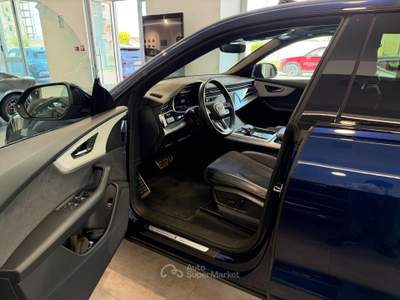 Audi Q8 50 TDI 286cv quattro tiptronic Sport S-Line usata Castellammare di Stabia