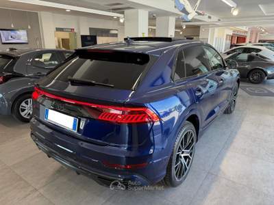 Audi Q8 50 TDI 286cv quattro tiptronic Sport S-Line usata Castellammare di Stabia