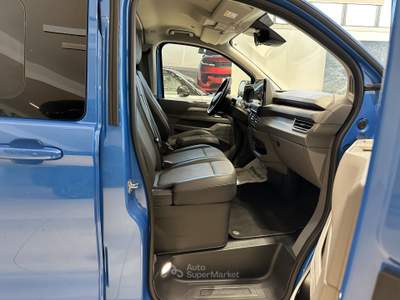 Volkswagen Multivan CARAVELLE T7 COMBI 2.0 TDI BLUEMOTION COMFORTLINE DSG (110,30KW) - 9 POSTI !!! Blu/Azzurro usata Forlì