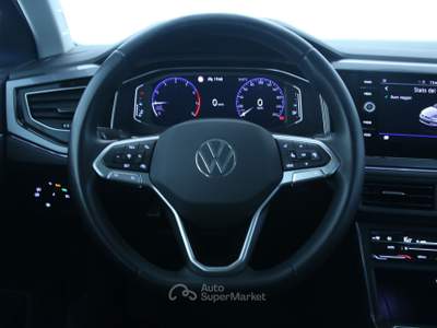 Volkswagen Polo 1.0 TSI 95 cv Style Fari anteriori LED Matrix IQ.LIGHT/Safety pack, Tech pack/Keyless, Park Pilot/Climatizzatore automatico bizona Grigio usata Feltre