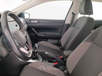 Volkswagen Polo 1.0 TSI 95cv Life Fari anteriori LED/Park Pilot/Digital Cockpit da 8"/Cerchi in lega "Essex" 5,5 J x 15" Grigio usata Feltre