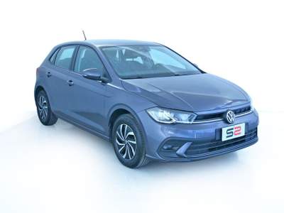 Volkswagen Polo 1.0 TSI 95cv Life Fari anteriori LED/Park Pilot/Digital Cockpit da 8"/Cerchi in lega "Essex" 5,5 J x 15" Grigio usata Feltre