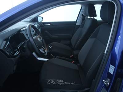 Volkswagen Polo 1.0 TSI Life Fari anteriori LED/Tech Pack/Park Pilot /Videocamera per retromarcia "Rear View"/Cerchi in lega "Essex" 5,5 J x 15" Blu/Azzurro usata Feltre