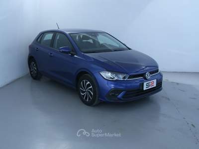 Volkswagen Polo 1.0 TSI Life Fari anteriori LED/Tech Pack/Park Pilot /Videocamera per retromarcia "Rear View"/Cerchi in lega "Essex" 5,5 J x 15" Blu/Azzurro usata Feltre
