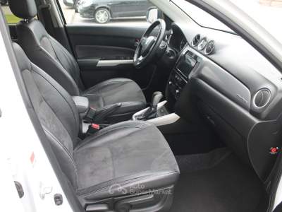 Suzuki Vitara 1.6 VVT CVT 4WD AllGrip V-Top GPL Bianco usata Cuneo