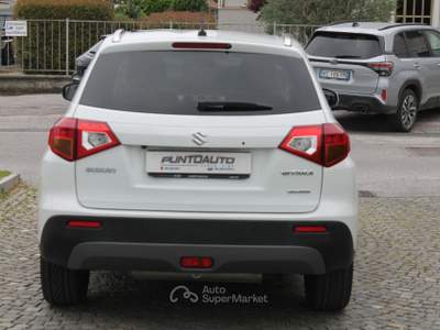 Suzuki Vitara 1.6 VVT CVT 4WD AllGrip V-Top GPL Bianco usata Cuneo