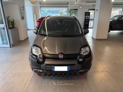 Fiat Panda 1.0 FireFly 70cv S&S Hybrid Cross usata Castellammare di Stabia