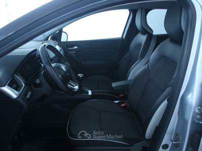 Renault Captur 1.0 TCE 100cv LPG TECHNO FAST TRACK Fari Full LED/Navigazione/Telecamera posteriore/Cerchi in lega da 18" Argento usata Feltre