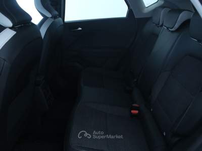 Renault Captur 1.0 TCE 100cv LPG TECHNO FAST TRACK Fari Full LED/Navigazione/Telecamera posteriore/Cerchi in lega da 18" Argento usata Feltre