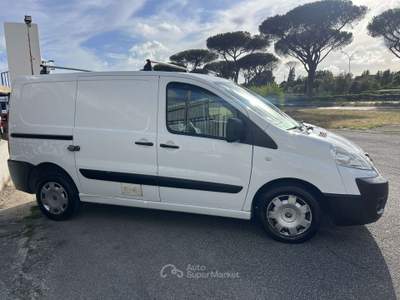 Fiat Scudo 2.0 MJET 130 CV 3 POSTI Bianco usata Roma