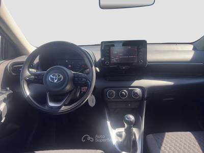 Toyota Yaris Yaris 1.0 5 porte Business Blu/Azzurro usata Verona