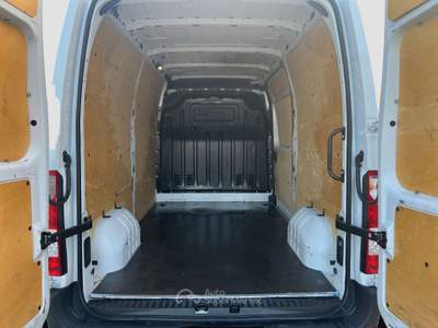 Renault Master Master T35 2.3 dCi 135 PM-TM Furgone Ice Bianco usata Verona
