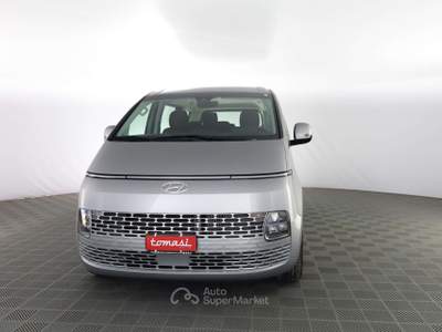 Hyundai Staria 2.2 AT 2WD 9 posti Wagon Argento usata Verona