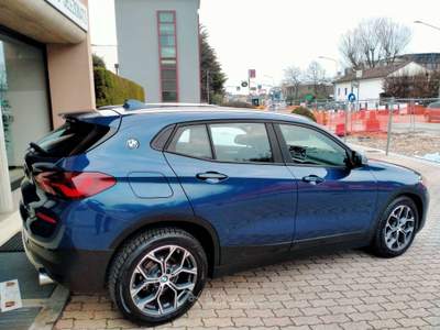 BMW X2 X2 XDRIVE 18D LED TETTO  DDC KEYLESS H.KARDON HEAD UP Blu/Azzurro usata Rubano