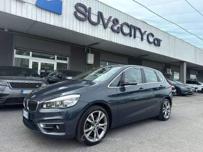 BMW Serie 2 220i 220 Active Tourer xdrive Luxury auto Blu/Azzurro usata Lallio