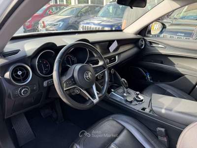 Alfa Romeo Stelvio 2.2 Turbodiesel 190 CV AT8 Q4 Sport-Tech Bianco usata Senigallia