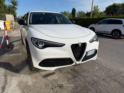 Alfa Romeo Stelvio 2.2 Turbodiesel 190 CV AT8 Q4 Sport-Tech Bianco usata Senigallia