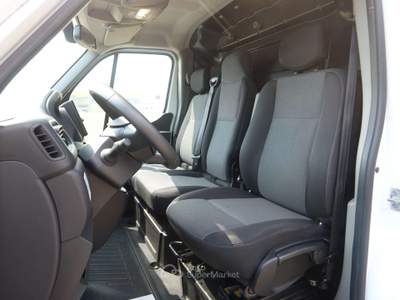Renault Master T35 2.3 dCi 135 PM-TM Furgone Ice Bianco usata Milano