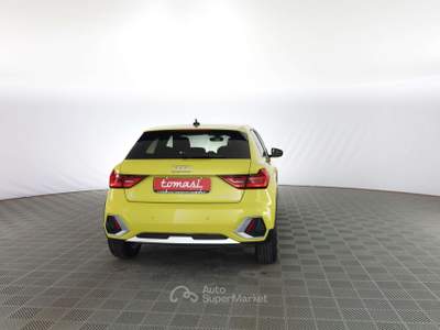 Audi A1 A1 citycarver 30 TFSI Giallo usata Milano