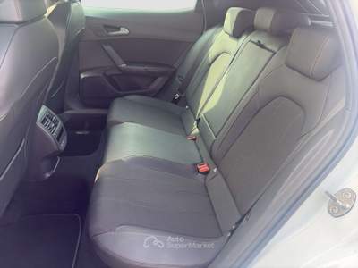 Cupra Formentor 2.0 TDI DSG CERCHI 19,VOLANTE RISCALDATO Bianco usata Milano