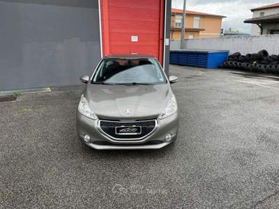 Peugeot 208 1.2 VTi 82 CV 5 porte Active OK NEOPATENTATI Bronzo usata Rosà
