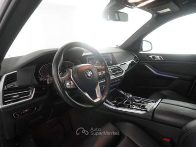 BMW X5 X5 X5 xDrive30d 48V xLine TETTO PANORAMICO APRIBILE Bianco usata Milano