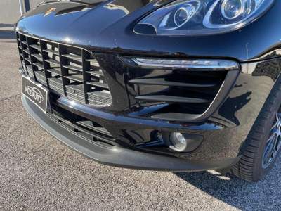 Porsche Macan 252cv Nero usata Rosà