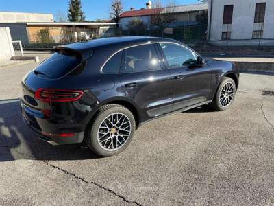 Porsche Macan 252cv Nero usata Rosà