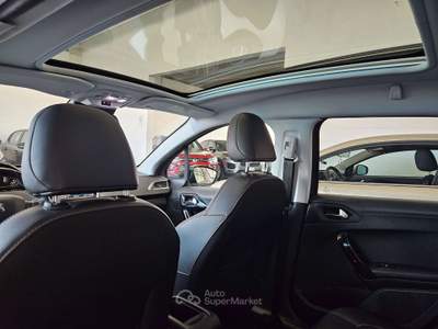 Peugeot 2008 1.2 Gt Line AUTOMATICO/NEOPATENTATI/ Panoramico Grigio usata Martinengo