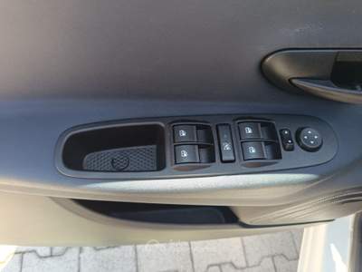 Lancia Ypsilon 5 porte S&S Hybrid Gold Bianco usata Pompei
