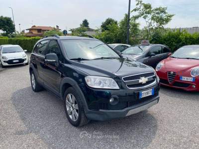 Chevrolet Captiva Captiva 2006 2.0 vcdi 16v LTX* VOLANO RUMOROSO* Nero usata Urgnano
