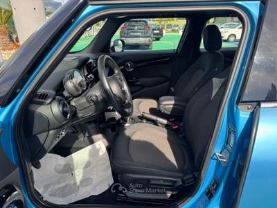 MINI 1.5 Cooper D Hype 5 1.5 Cooper D Business Blu/Azzurro usata Aquino