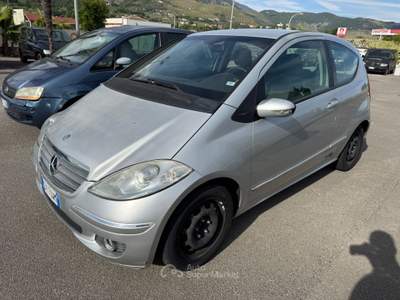 Mercedes-Benz Classe A A 180 CDI Coupé Avantgarde Argento usata Aquino