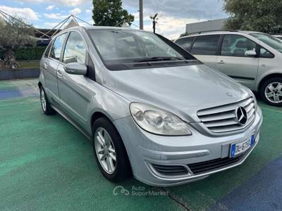 Mercedes-Benz Classe B B 180 CDI Sport Argento usata Aquino