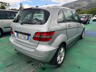 Mercedes-Benz Classe B B 180 CDI Sport Argento usata Aquino