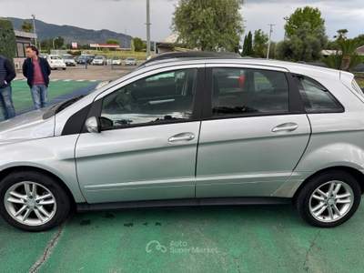 Mercedes-Benz Classe B B 180 CDI Sport Argento usata Aquino