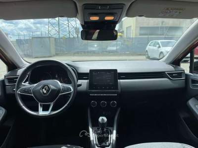 Renault Clio SCe 65 CV 5 porte Equilibre Arancione usata Villanova d'Asti
