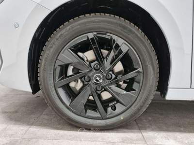 Opel Corsa 1.2 100 CV  GS YES Bianco usata Erba