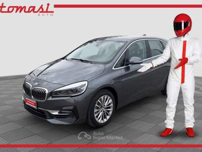 BMW Serie 2 218d 216 216d Active Tourer Luxury Grigio usata Roma