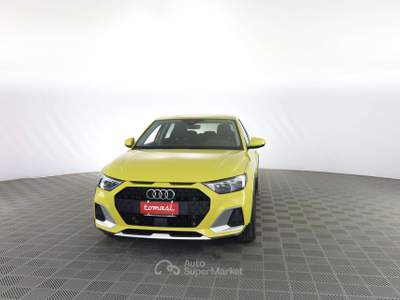 Audi A1 A1 citycarver 30 TFSI Giallo usata Roma