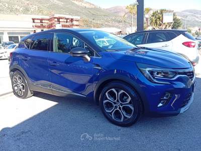 Renault Captur Unico proprietario Blu/Azzurro usata Arienzo