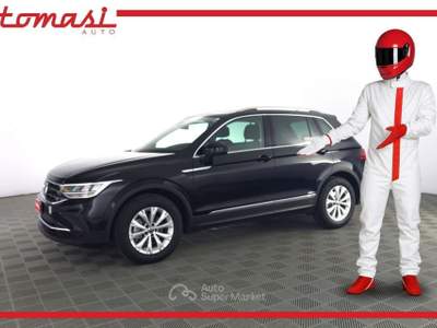 Volkswagen Tiguan Tiguan 2.0 TDI 150 CV SCR DSG Life Nero usata Roma