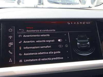Audi Q4 Q4 E Tron 45 QUATTRO ACC LED CAMERA 19" SOLO 14.500KM! Nero usata Varna