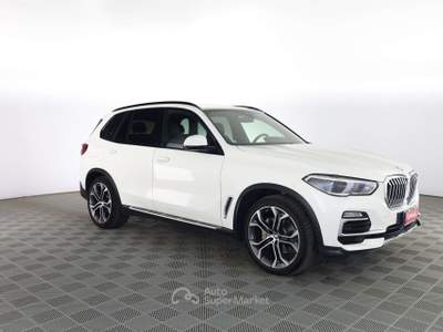 BMW X5 X5 X5 xDrive30d 48V xLine TETTO PANORAMICO APRIBILE Bianco usata Roma
